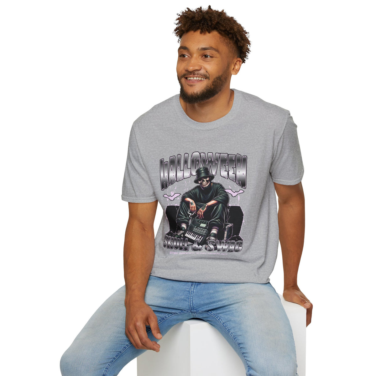 Halloween Skull Graphic T-Shirt — Retro Horror Crew Tee