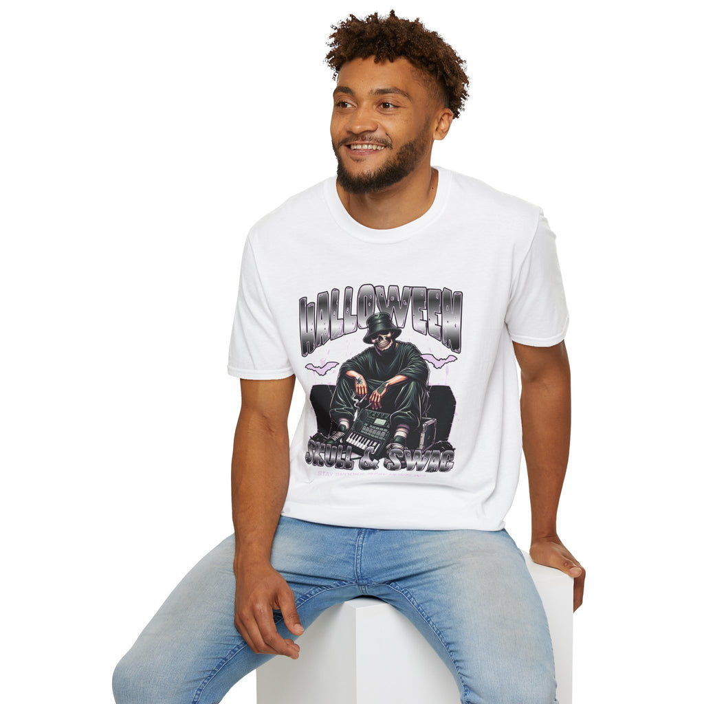 Halloween Skull Graphic T-Shirt — Retro Horror Crew Tee