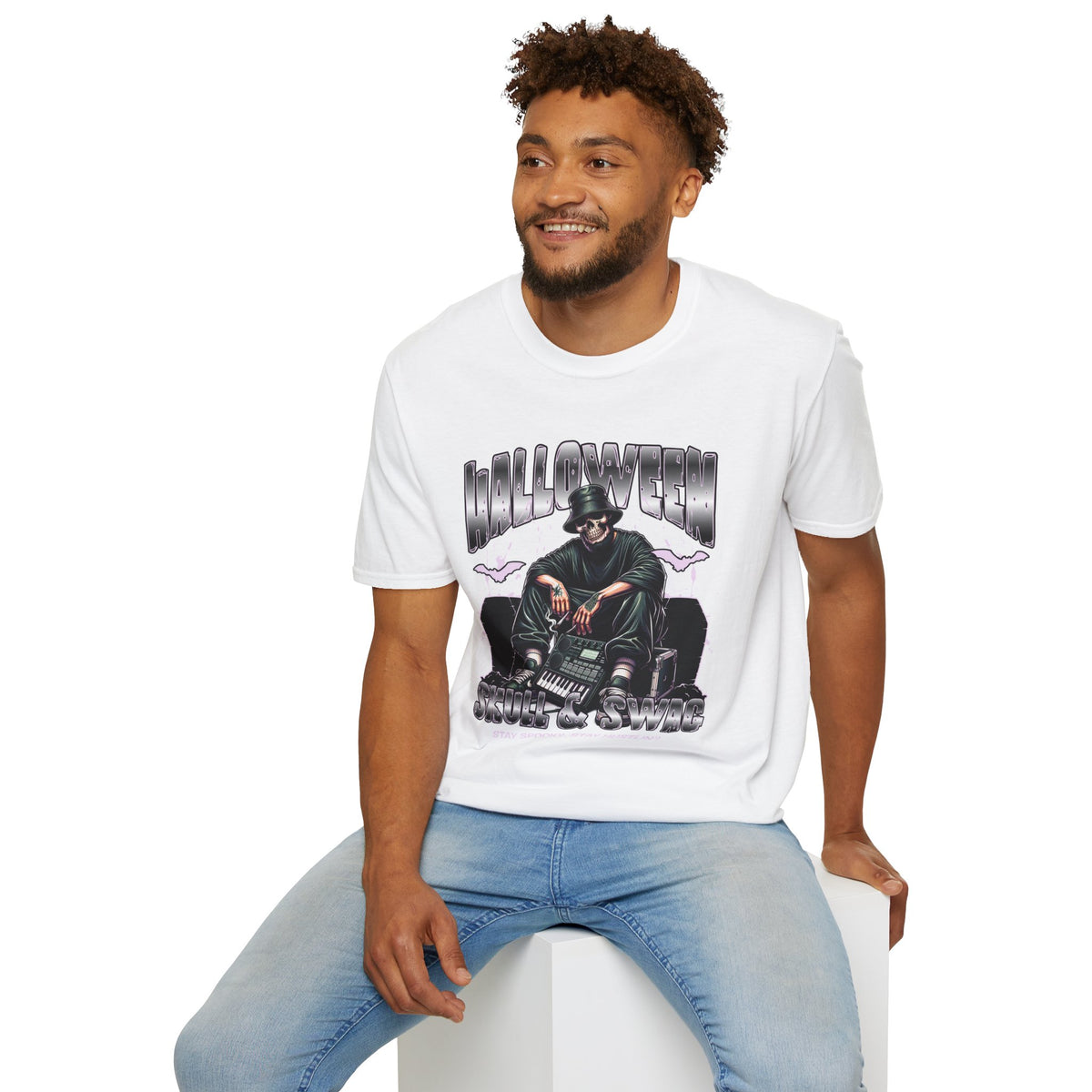 Halloween Skull Graphic T-Shirt — Retro Horror Crew Tee